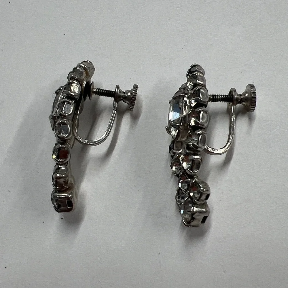 1960’s Vintage Crystal Marquis Shape With Other Crystal Screw Back Clip Earrings